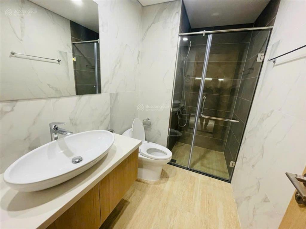 Bán 2 ngủ hinode city (view sông hồng) full nội thất 1 tỷ, dt 76,9m2, giá 8 tỷ