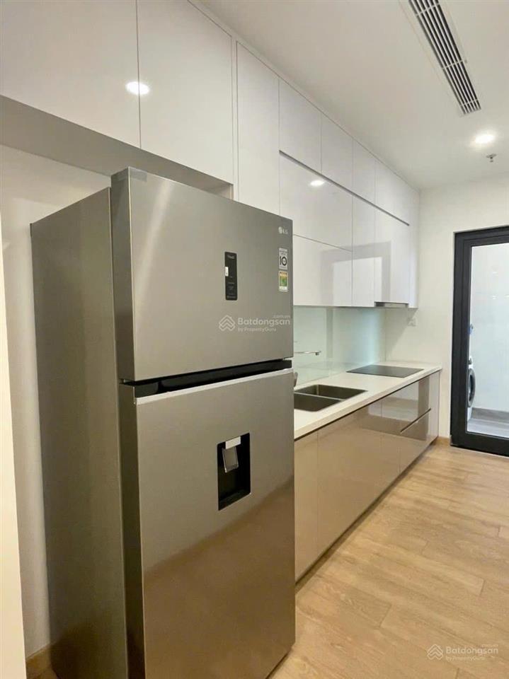 Bán 2 ngủ hinode city (view sông hồng) full nội thất 1 tỷ, dt 76,9m2, giá 8 tỷ