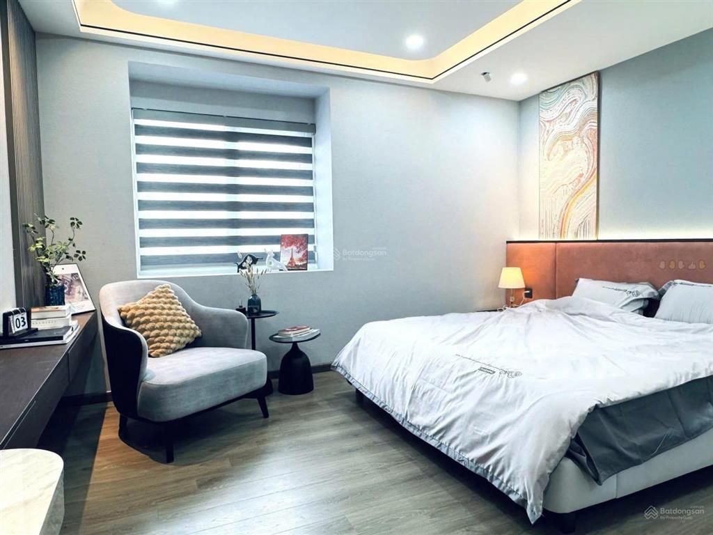 Bán căn góc đẹp tòa helios tower  dt 72m2, giá 5,65 tỷ (view xem bắn pháo hoa tại nhà)