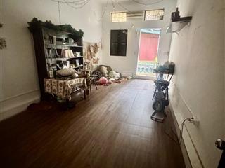 Bán nhà ngõ 127 nguyễn trãi gần royal city 3 tầng, ở ngay, giá chỉ 5.9 tỷ, sổ đỏ chính chủ