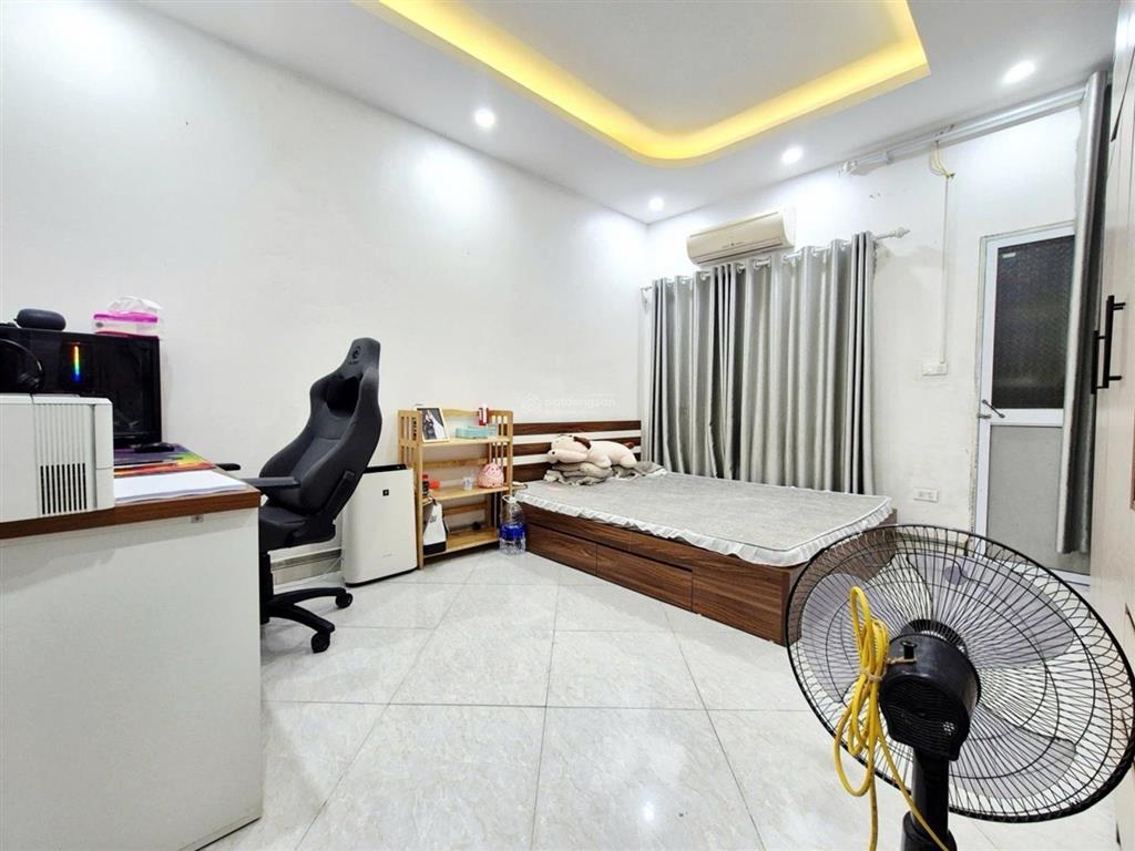 Bán nhà thượng đình 4 tầng, gần đại học, giá 3.6 tỷ