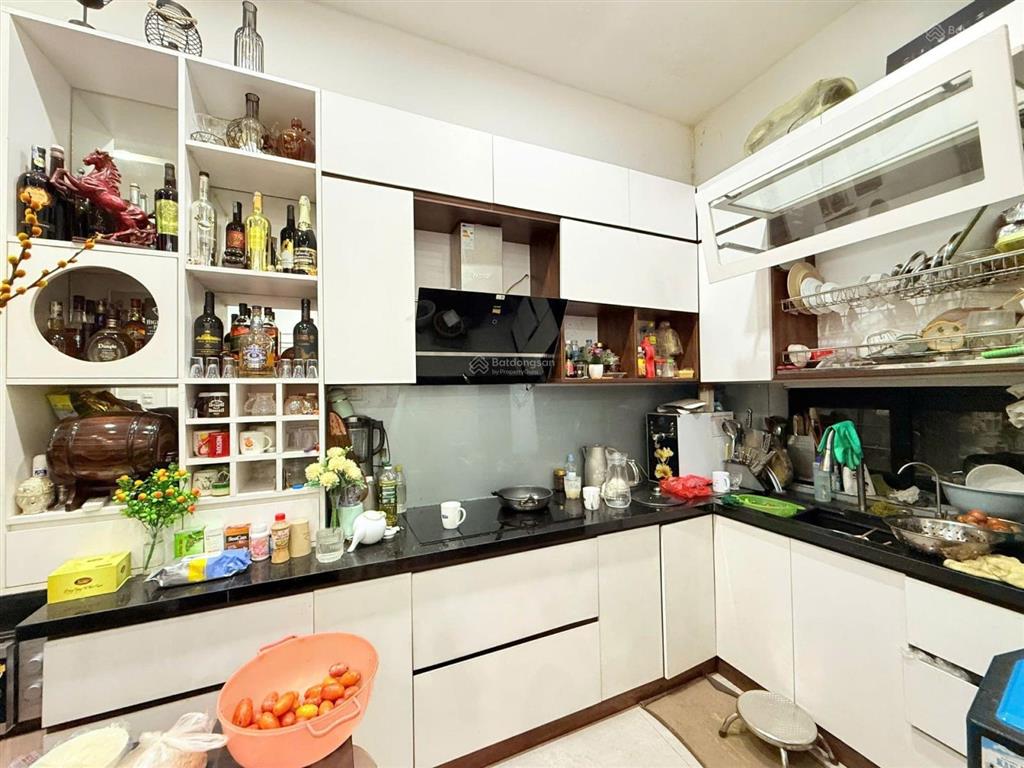 Bán nhà văn quán trần phú 66m2 nhiều phòng gần ô tô giá 6.5 tỷ