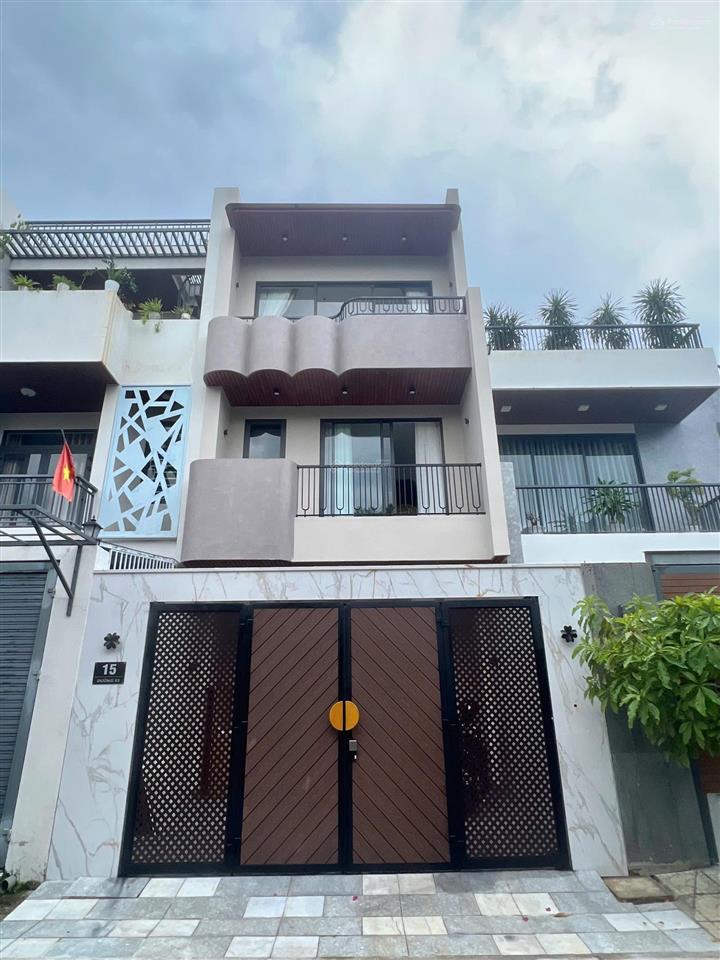 Nhà 3 tầng đẹp kđt mỹ gia thái hưng view công viên đường rộng 25m thang máy kính, chỉ 9 tỷ 500