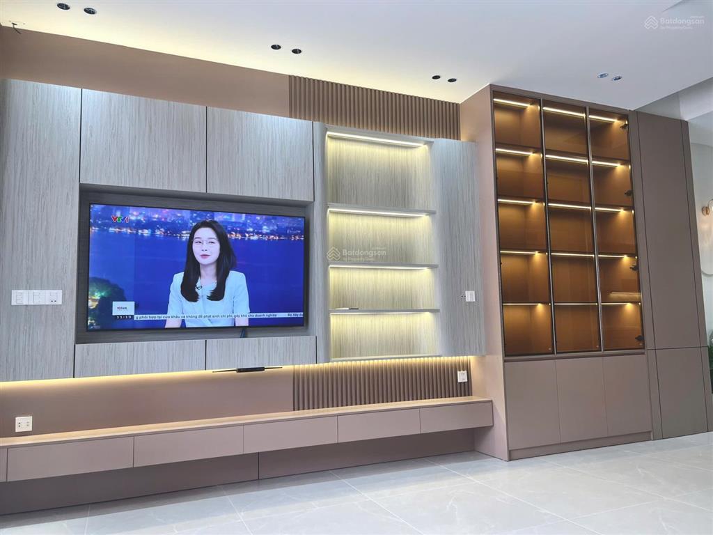 Nhà 3 tầng đẹp kđt mỹ gia thái hưng view công viên đường rộng 25m thang máy kính, chỉ 9 tỷ 500