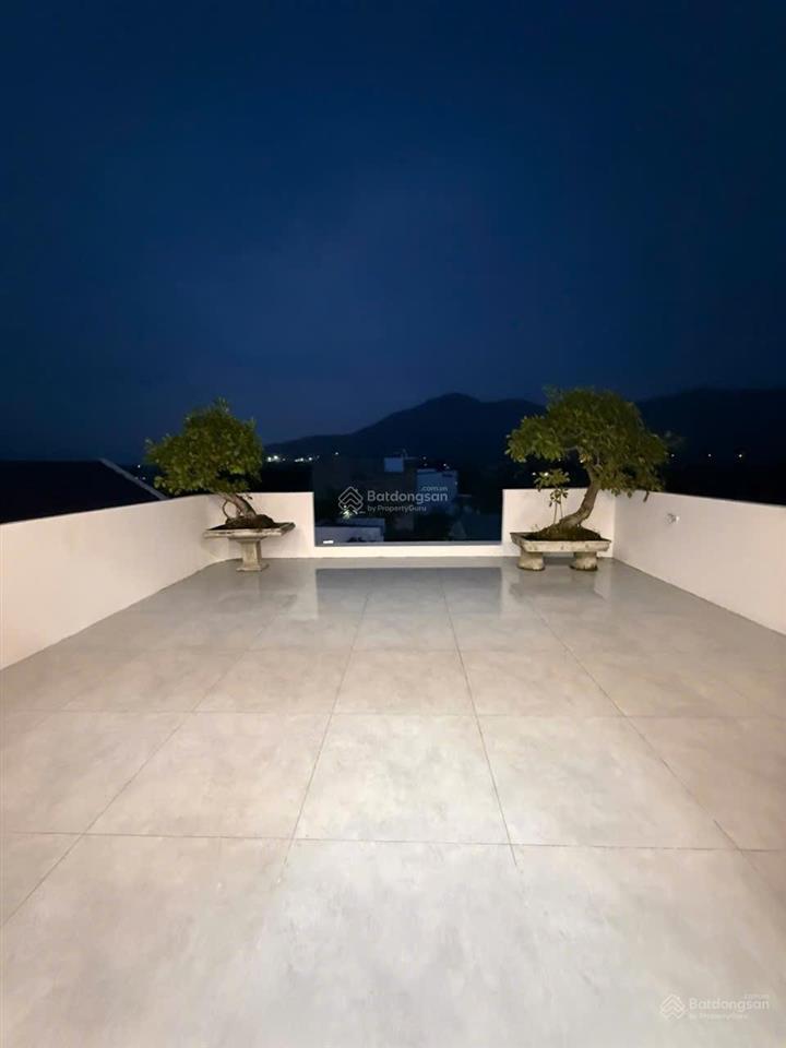 Siêu phẩm biệt thự 3 tầng mê đúc diên sơn, 218m full thổ, đường 8m  3 tỷ 780