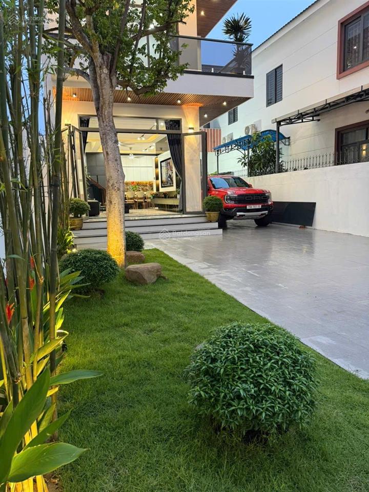 Siêu phẩm biệt thự 3 tầng mê đúc diên sơn, 218m full thổ, đường 8m  3 tỷ 780
