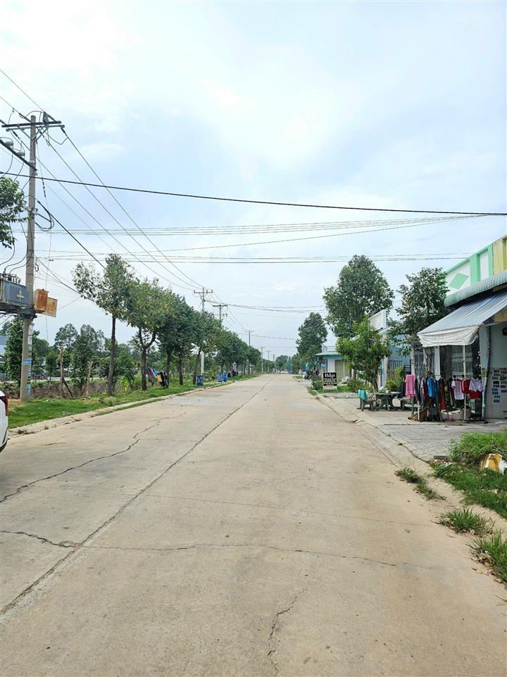 Có lô đất thới hòa, bến cát cần bán 150m2 chính chủ thương lượng  0898 156 ***