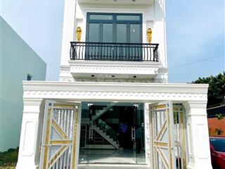 Kẹt tiền bán gấp nhà bình chánh 80m2 nhanh tay  ngay, còn thương lượng cho thuê 8tr/tháng