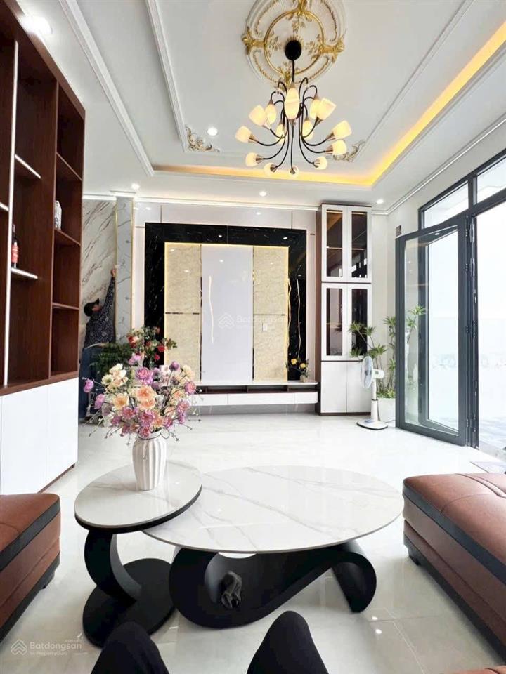 Chủ bán gấp nhà bình chánh 80m2 nhà mới vào ở liền