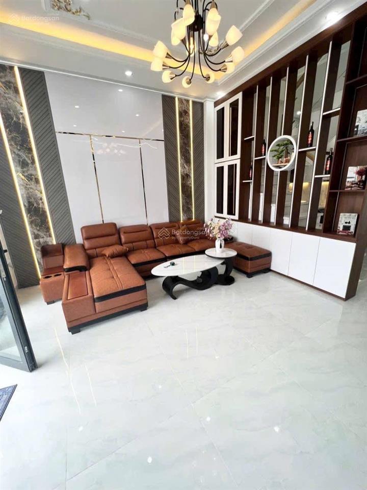 Chủ bán gấp nhà bình chánh 80m2 nhà mới vào ở liền