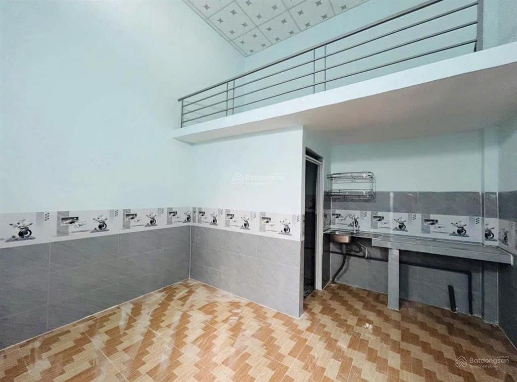 Chính chủ gửi bán căn nhà trọ 300m2 kcn mỹ phước 10x30m đang cho thuê 15tr/tháng