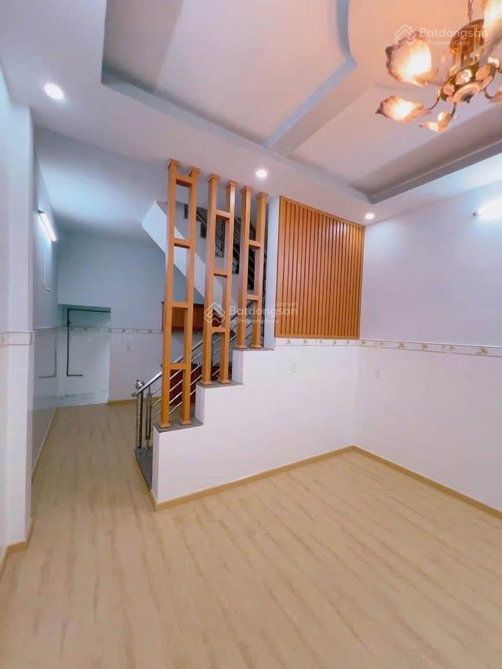Nhà đẹp sổ sách pháp lý rõ ràng tại đường mạch thị liễu, dĩ an, 60m2 3pn2wc, bớt lộc