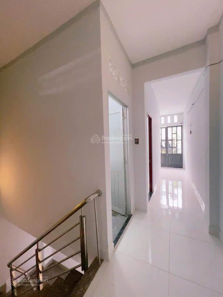 Nhà đẹp sổ sách pháp lý rõ ràng tại đường mạch thị liễu, dĩ an, 60m2 3pn2wc, bớt lộc