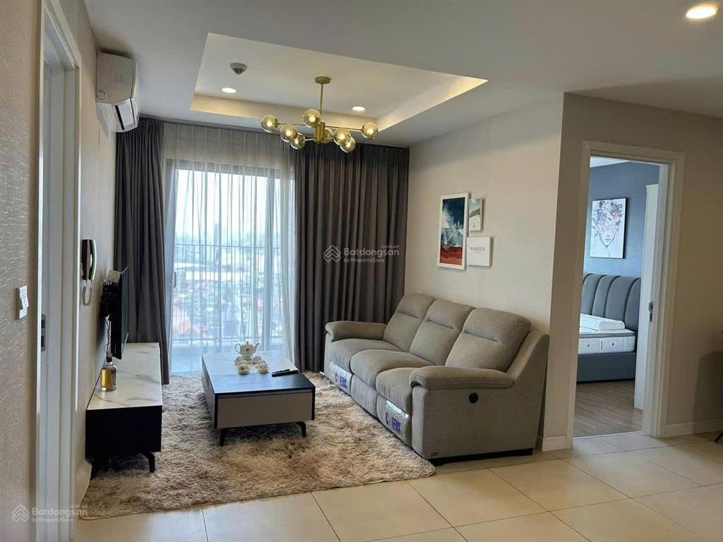 E tuấn cho thuê 2n và 3n hà đô tầng đẹp, anh chị sẵn ở, xem nhà 24/7  0845 899 ***