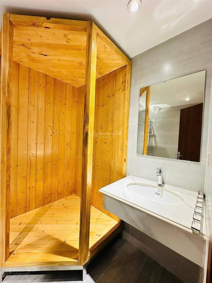 Siêu phẩm phân lô 7 tầng thang máy full nội thất, ô tô 45m, mt4m giá 21.7tỷ trần quốc hoàn cầu giấy