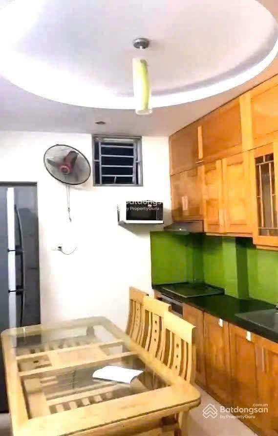 Chính chủ cho thuê nhà nguyên căn đội cấn ba đình 40m2x5t, mt 4m giá12.5tr/th 4 ngủ, 4vs thông ô tô