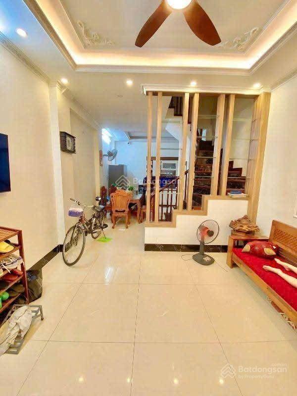 Chính chủ bán nhà riêng tại ngõ 3 nguyễn khánh toàn, quan hoa, cầu giấy, ngõ thông ôtô, kinh doanh.
