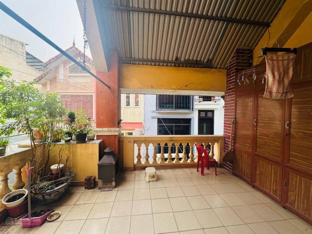 Siêu phẩm biệt thư tây hồ lạc long quân dt 120mx4 tầng, mt9.3m giá 33 tỷ ngõ thông ô tô kinh doanh
