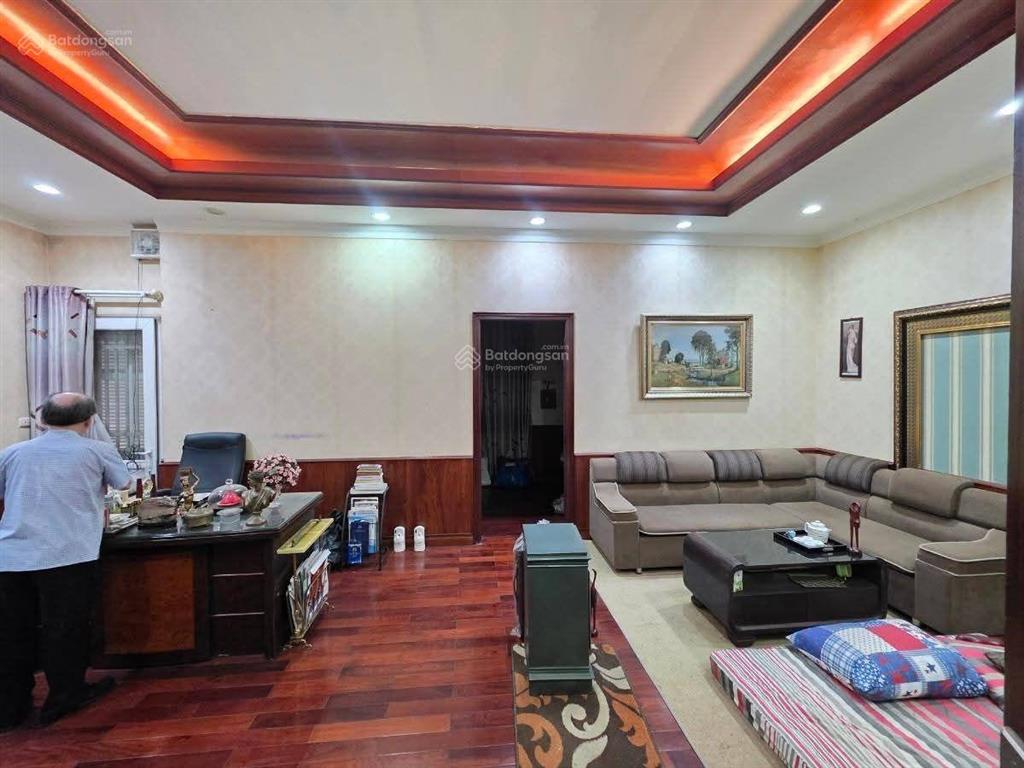 Vị trí đắc địa huỳnh thúc kháng tt đống đa lô góc 6 tầng thang máy dt 75m2, mt 16m giá 56tỷ ôtô kd