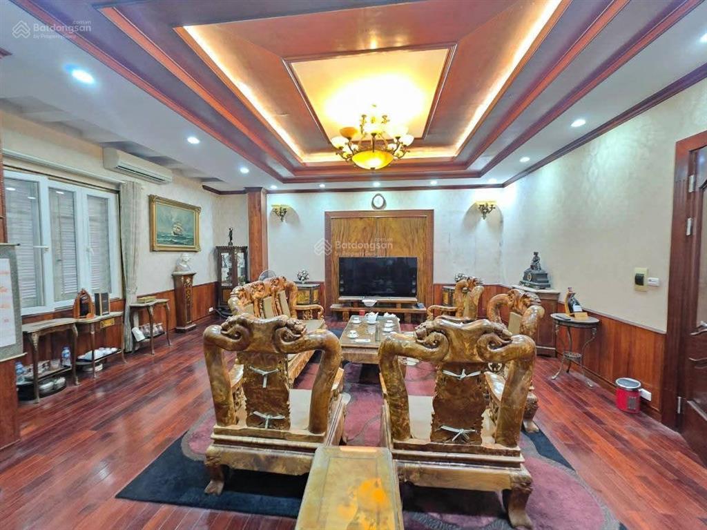 Vị trí đắc địa huỳnh thúc kháng tt đống đa lô góc 6 tầng thang máy dt 75m2, mt 16m giá 56tỷ ôtô kd