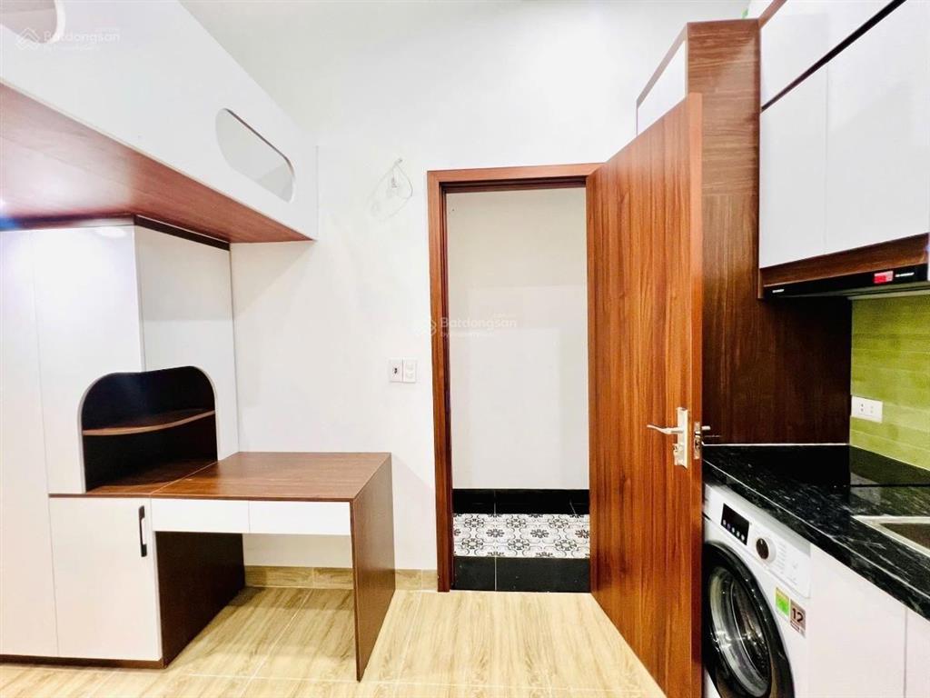Siêu phẩm ccmn 7 tầng thang máy yên hòa,cầu giấy dt 65m, mt4.2m giá 16 tỷ dòng tiền 80tr/tháng pccc