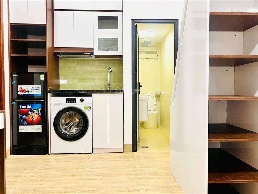 Siêu phẩm ccmn 7 tầng thang máy yên hòa,cầu giấy dt 65m, mt4.2m giá 16 tỷ dòng tiền 80tr/tháng pccc