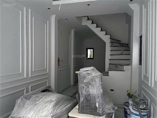 Bán nhà mới hoàn thiện, căn góc giáp ô tô. văn nội, hà đông. 36m2 4 tầng. 4,45 tỷ
