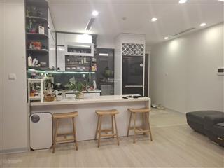 Bán căn góc chung cư cao cấp vincom center trần duy hưng, cầu giấy. 91m2 3pn. 13,98 tỷ