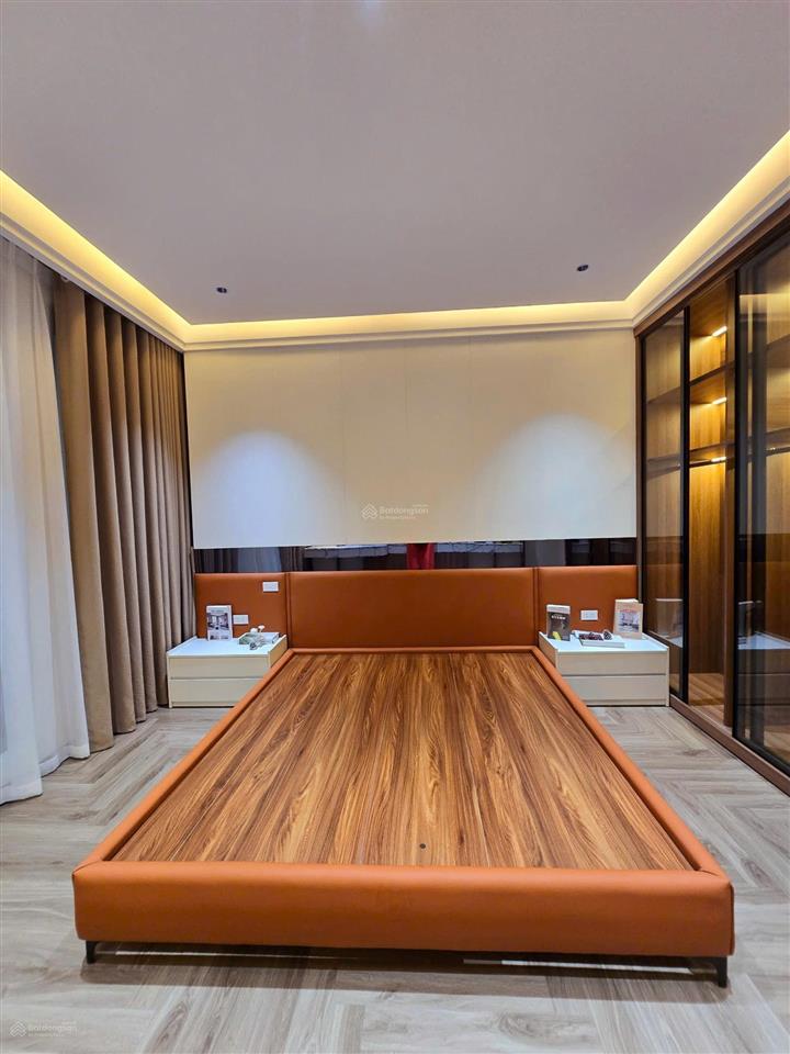 Bán nhà mới thang máy nội thất cực xịn. hà trì 1, hà đông. 41m2 5 tầng. 8,48 tỷ