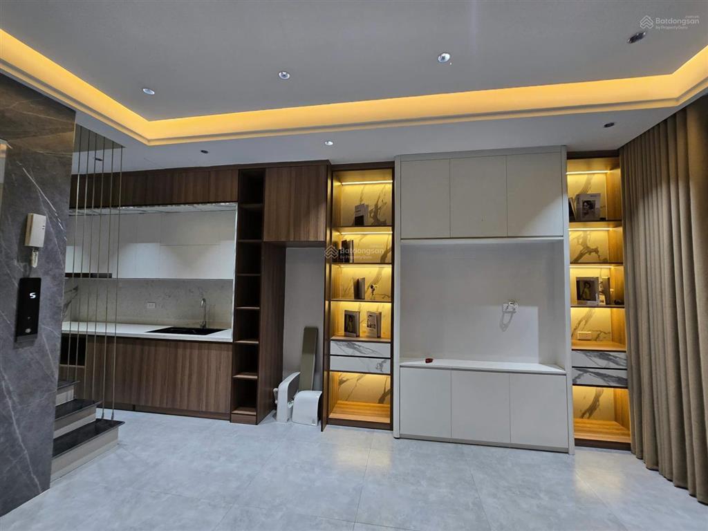 Bán nhà mới thang máy nội thất cực xịn. hà trì 1, hà đông. 41m2 5 tầng. 8,48 tỷ