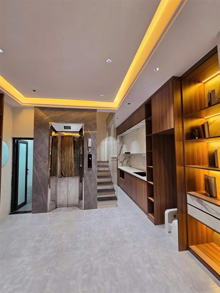 Bán nhà mới thang máy nội thất cực xịn. hà trì 1, hà đông. 41m2 5 tầng. 8,48 tỷ