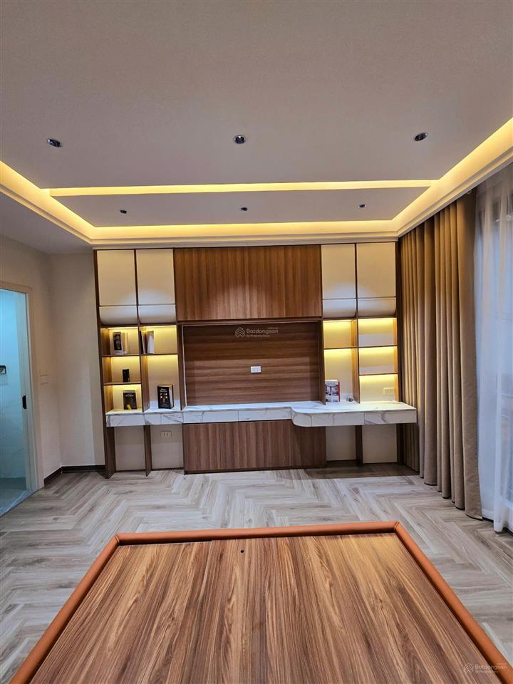 Bán nhà mới thang máy nội thất cực xịn. hà trì 1, hà đông. 41m2 5 tầng. 8,48 tỷ