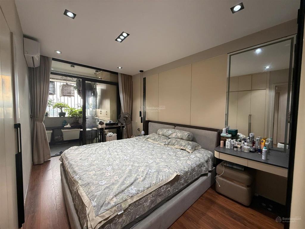 Bán chung cư cao cấp, căn góc hà thành plaza, 102 thái thịnh, đống đa. 125m  3pn. 10,5 tỷ