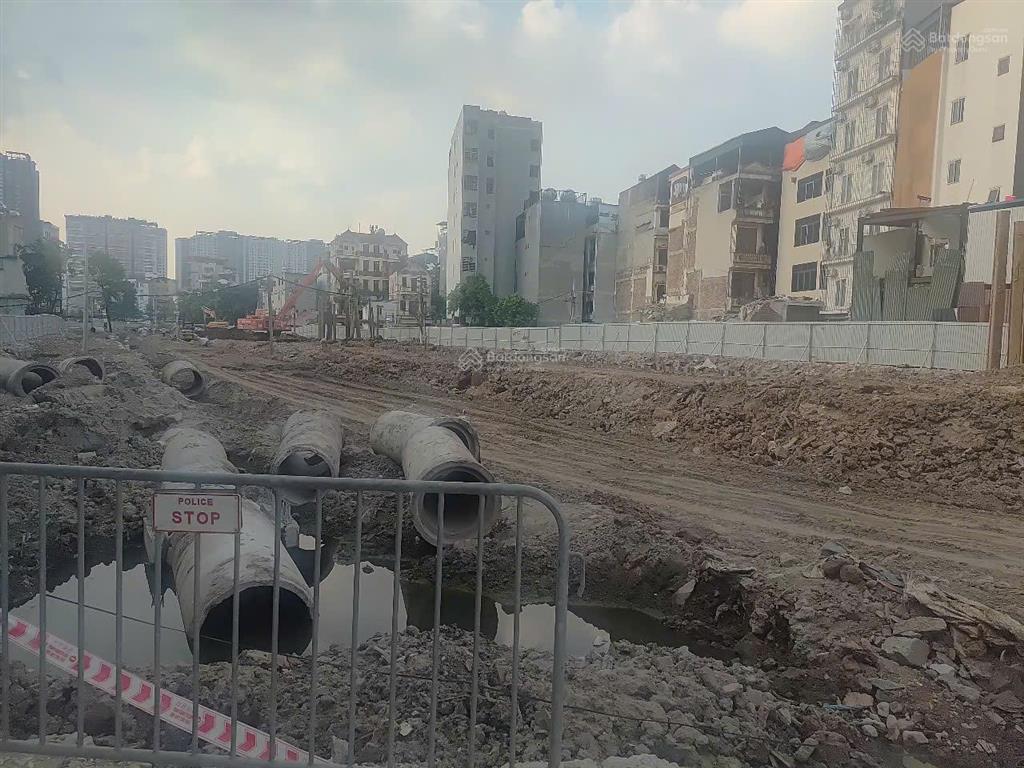 Bán nhà mặt phố vành đai 2,5 ngụy như kon tum nguyễn trãi, thanh xuân. 55m2  5 tầng. 25,5 tỷ