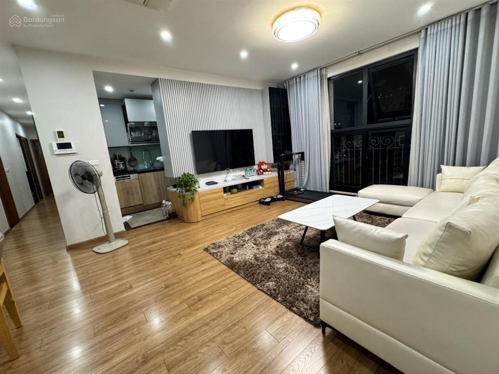 Bán chung cư cao cấp  emerald ct8 đình thôn, mỹ đình, nam từ liêm. 150m  4pn. 12,315 tỷ