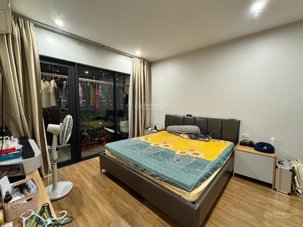 Bán chung cư cao cấp  emerald ct8 đình thôn, mỹ đình, nam từ liêm. 150m  4pn. 12,315 tỷ