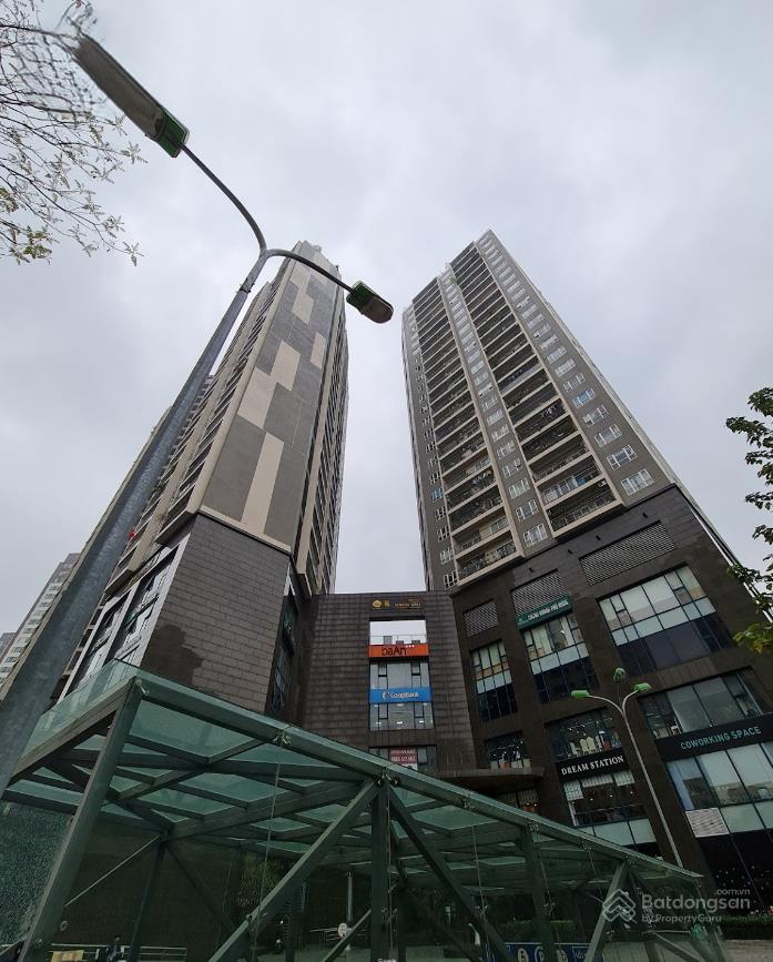 Bán chung cư căn góc, tầng đẹp  udic complex n04, hoàng đạo thúy, cầu giấy. 101m  3pn. 10,88 tỷ