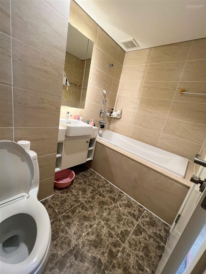 Bán chung cư cao cấp  vinhomes d'capitale trần duy hưng, cầu giấy. 70m  2pn. 7,78 tỷ