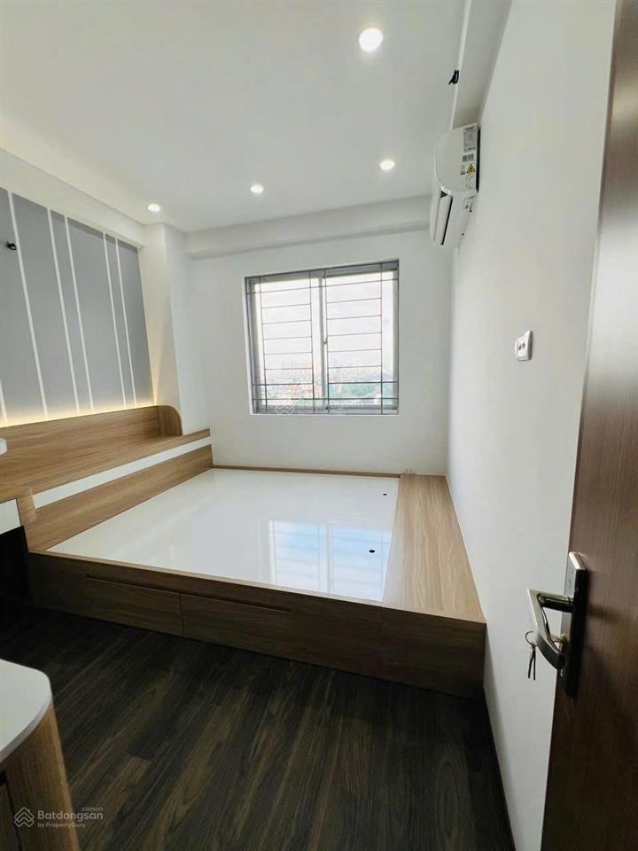 Chính chủ bán chung cư tòa x1, oct1 bắc linh đàm, hoàng mai. 50m2  2pn. 3,2 tỷ