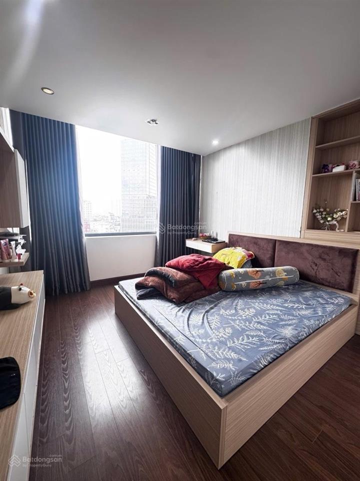 Bán chung cư vip  tòa e4 yên hòa park view, vũ phạm hàm, cầu giấy. 79m  2pn. 7,48 tỷ