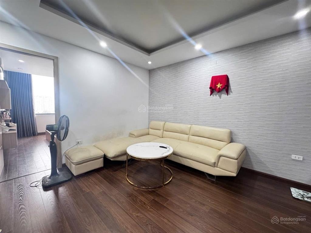 Bán chung cư vip  tòa e4 yên hòa park view, vũ phạm hàm, cầu giấy. 79m  2pn. 7,48 tỷ