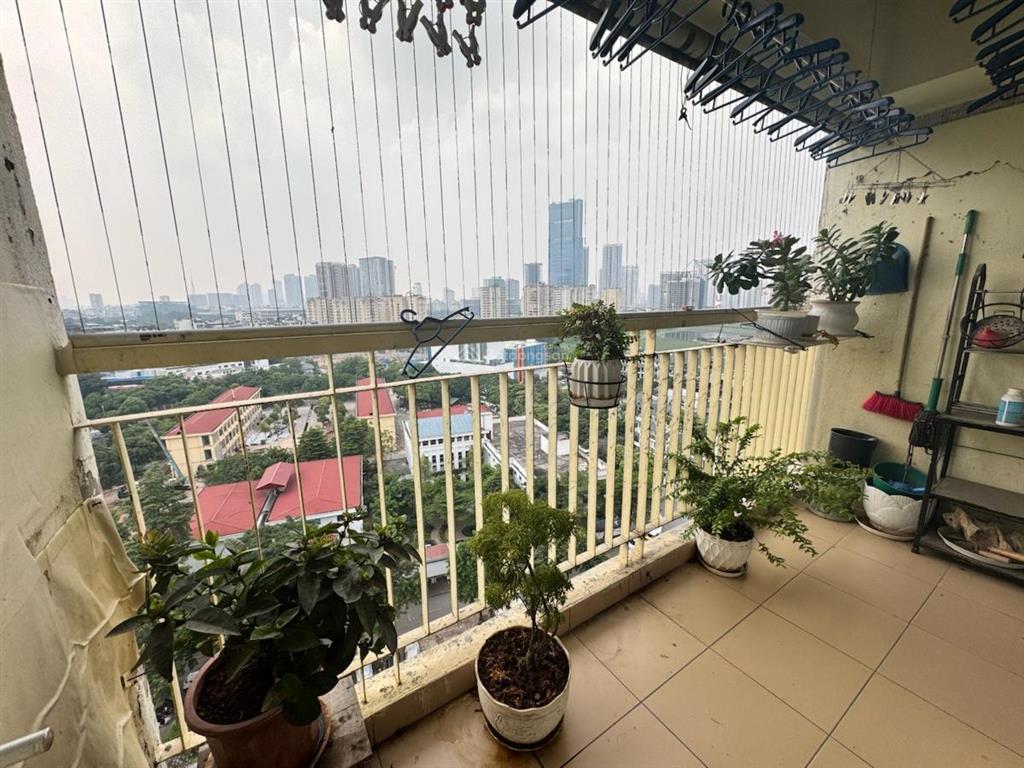 Bán chung cư căn góc  viện chiến lược bộ công an, số 5 tú mỡ, cầu giấy. 102m  3pn. 7,86 tỷ