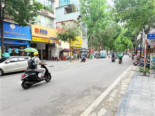 Mặt phố lò đúc, lô góc 3 thoáng, vỉa hè rộng, 200m2 mt 8.3m, giá 120 tỷ