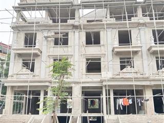 Bán biệt thự lk kđt thành phố giao lưu, đường đôi 20m, 120m2 5t mt7.5m, giá 49.8 tỷ