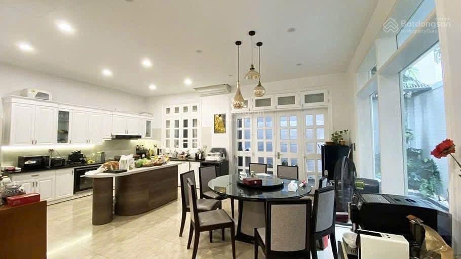 Hạ sốc 5 tỷ! biệt thự song lập trung văn, 145m2 4 tầng, chân đế chung cư, chỉ 34.8 tỷ