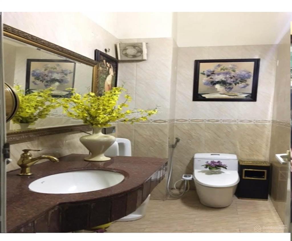 Mặt phố nguyễn chí thanh  kinh doanh  vỉa hè rộng  thang máy nhập ngoại dt 115m | 8tầng |