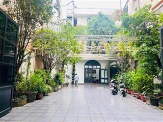 Siêu khủng 375m2 chỉ 110 tỷ 4t x 10m mặt tiền tại trung tâm ba đình