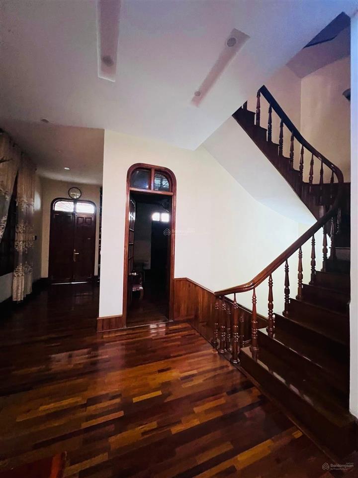 Chủ mót bán biệt thự 190m2 rộng 14m biệt thự đơn lập siêu vip mặt phố thọ thápkinh doanh đỉnh