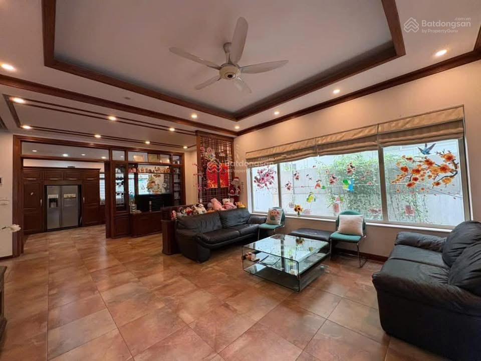 Chủ mót bán biệt thự 190m2 rộng 14m biệt thự đơn lập siêu vip mặt phố thọ thápkinh doanh đỉnh