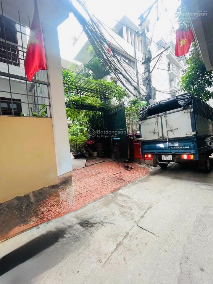 Chủ thiện trí bán chỉ 234tr/m2, nhà trích sài 275m2 * 4t * mt 15m, chỉ hơn 64tỷ, nhà dân xây cách h